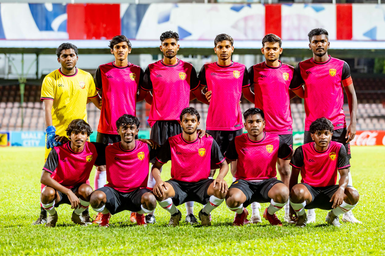 މާލެ (ޖޫން 11) - ޖުމްލަ އަށް ޓީމާ އެކު، އެފްއޭއެމް 19 އަހަރުން ދަށުގެ ޔޫތު ޗެމްޕިއަންޝިޕް ވަނީ ފަށައިފައި: މުބާރާތުގެ ފުރަތަމަ ހަތަރު މެޗުން، ހުނަރުވެރި ގިނަ އާ ކުޅުންތެރިންތަކެއް ވަނީ ފެނިގެންގޮސްފައި: ޔުނައިޓެޑް ވިކްޓަރީން ފުރަތަމަ މެޗަށް ނެރުނު ފުރަތަމަ އެގާރަ.--- ފޮޓޯ: އިމޭޖަސް.އެމްވީ.