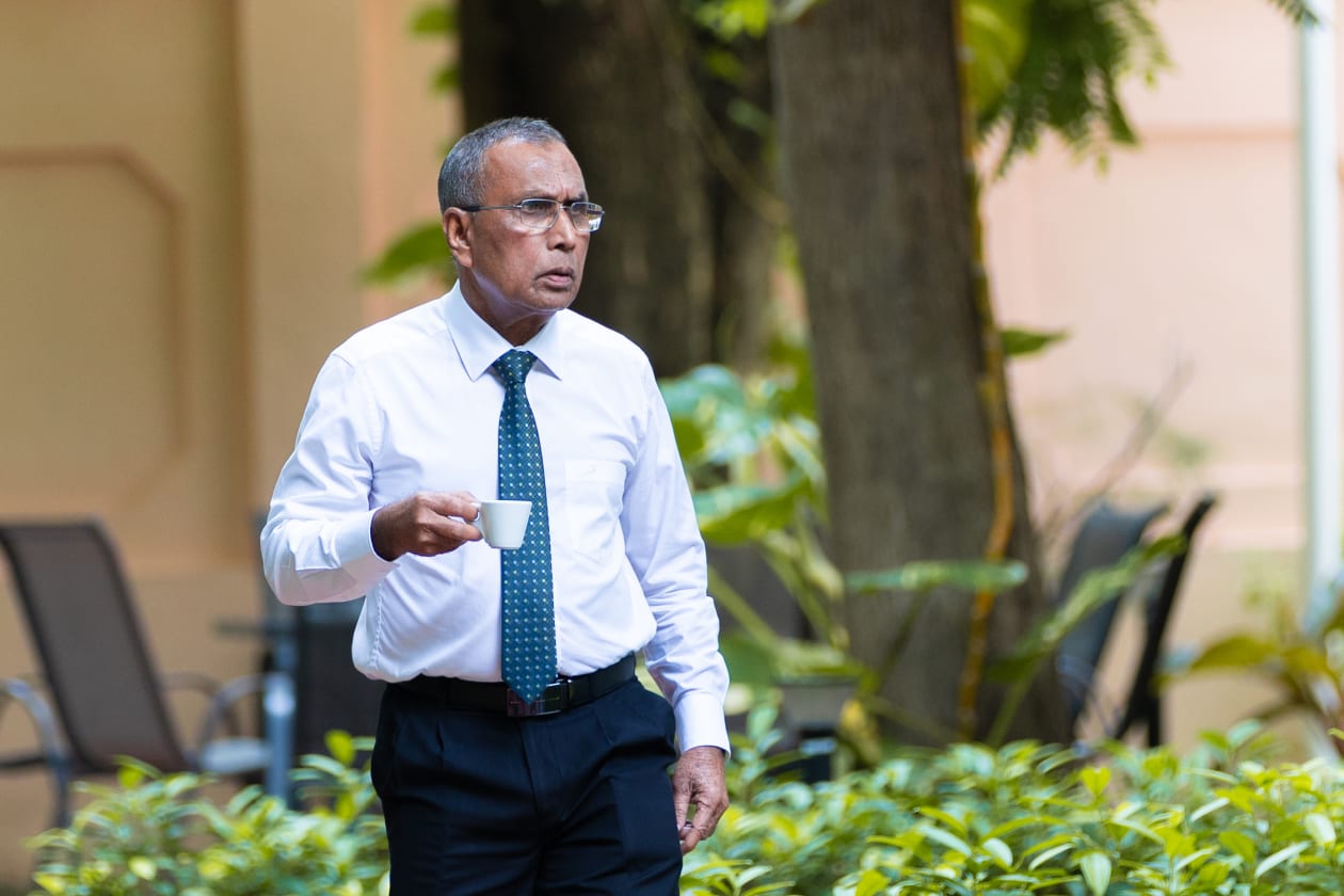 ފޮޓޯ: ރައްޔިތުންގެ މަޖިލީހުގެ މެމްބަރުން ކުޑަދަށުގައި