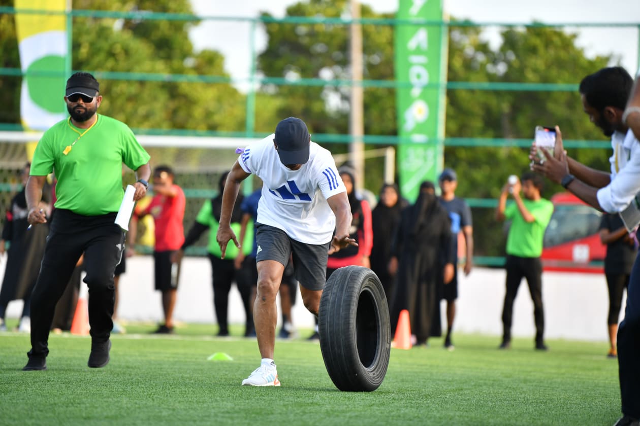 ސެޕްޓެމްބަރު 10، 2022 (ލ. ގަން) - ވިއަވަތި ރާއްޖެ ކޮންފަރެންސްގެ ކުރިން ބޭއްވި ސްޕޯޓްސް ފެސްޓިވަލްގައި ރައީސް ސޯލިހު -- ފޮޓޯ: ރައީސް އޮފީސް 