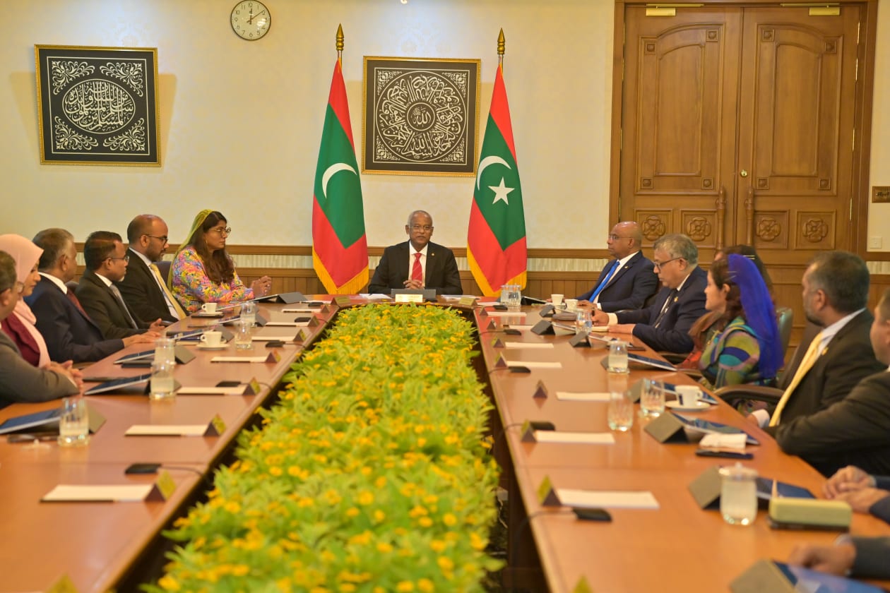 މި ދައުރު ނިމުމުގެ ކުރިން ކުރިއަށް ގެންދިޔަ އެންމެ ވަޒީރުންގެ އެންމެ ފަހު ބައްދަލުވުން -- ފޮޓޯ: ރައީސް އޮފީސް