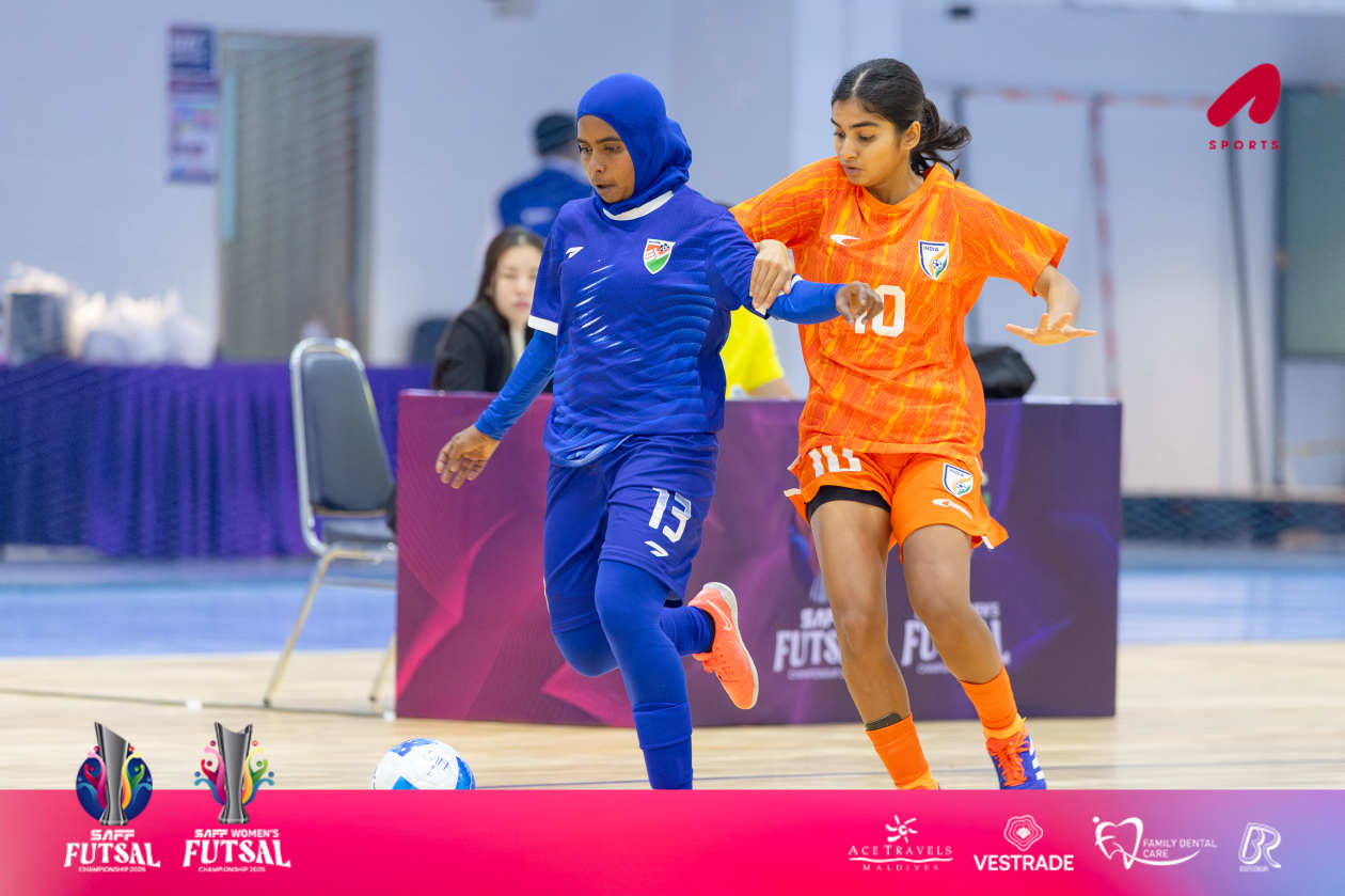 Nonthaburi, Thailand (January 14) — From the match between Maldives and India in the women's division of the ongoing SAFF Futsal Championship in Bangladesh: This is the first futsal tournament organized by the South Asian Football Federation (SAFF), with seven countries competing in both the men's and women's divisions; the Maldives lost their opening match to India with a score of 11-1. --- Photo: Abdullah Abeed / Adhadhu Sports
