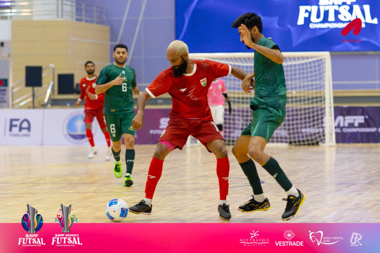 Nonthaburi, Thailand (January 15): The Maldives national men's team defeated Pakistan 7-1 in their opening match of the inaugural South Asian Football Federation (SAFF) Futsal Championship currently held in Nonthaburi, Thailand; the Maldives is the only team in the men's division to secure a win so far, as Bhutan and Sri Lanka drew 3-3 in the first match, while India and Bangladesh played out a 4-4 draw in the second. --- Photo: Abdullah Abeed / Adhadhu Sports