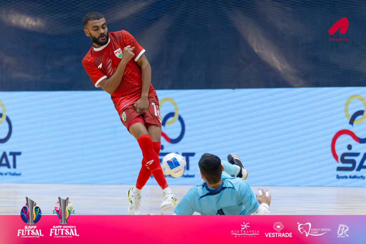 Nonthaburi, Thailand (January 15): The Maldives national men's team defeated Pakistan 7-1 in their opening match of the inaugural South Asian Football Federation (SAFF) Futsal Championship currently held in Nonthaburi, Thailand; the Maldives is the only team in the men's division to secure a win so far, as Bhutan and Sri Lanka drew 3-3 in the first match, while India and Bangladesh played out a 4-4 draw in the second. --- Photo: Abdullah Abeed / Adhadhu Sports