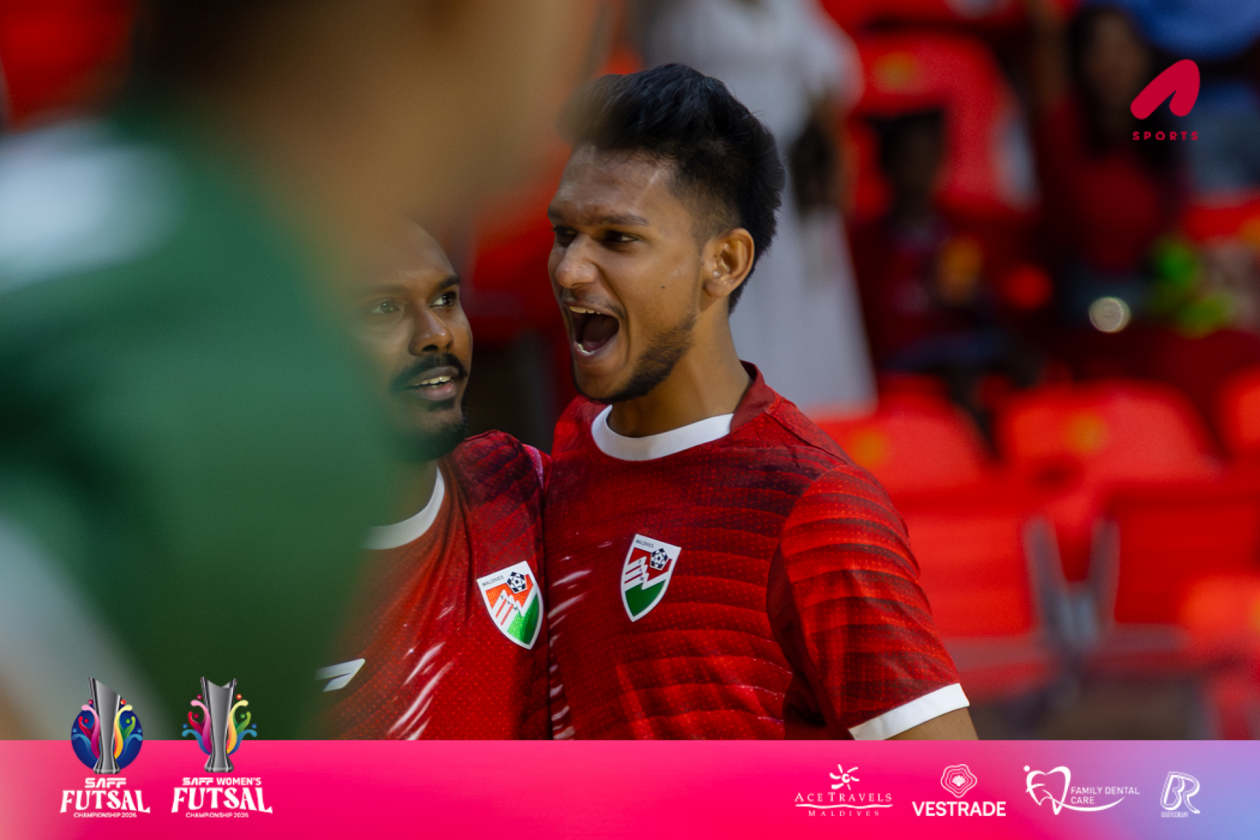 Bangkok, Thailand (January 17) — The Maldives national men's futsal team has won its first two matches in the inaugural SAFF Futsal Championship currently being held in Thailand; they secured a 7-1 victory against Pakistan followed by a 6-1 win over Bangladesh in their second match. --- Photo: Abdullah Abeed / Adhadhu Sports
