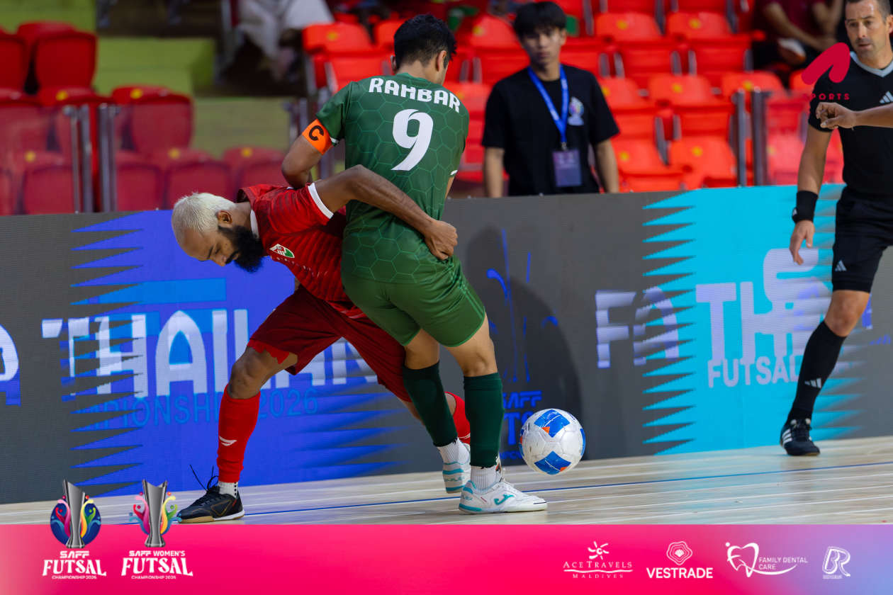 Bangkok, Thailand (January 17) — The Maldives national men's futsal team has won its first two matches in the inaugural SAFF Futsal Championship currently being held in Thailand; they secured a 7-1 victory against Pakistan followed by a 6-1 win over Bangladesh in their second match. --- Photo: Abdullah Abeed / Adhadhu Sports