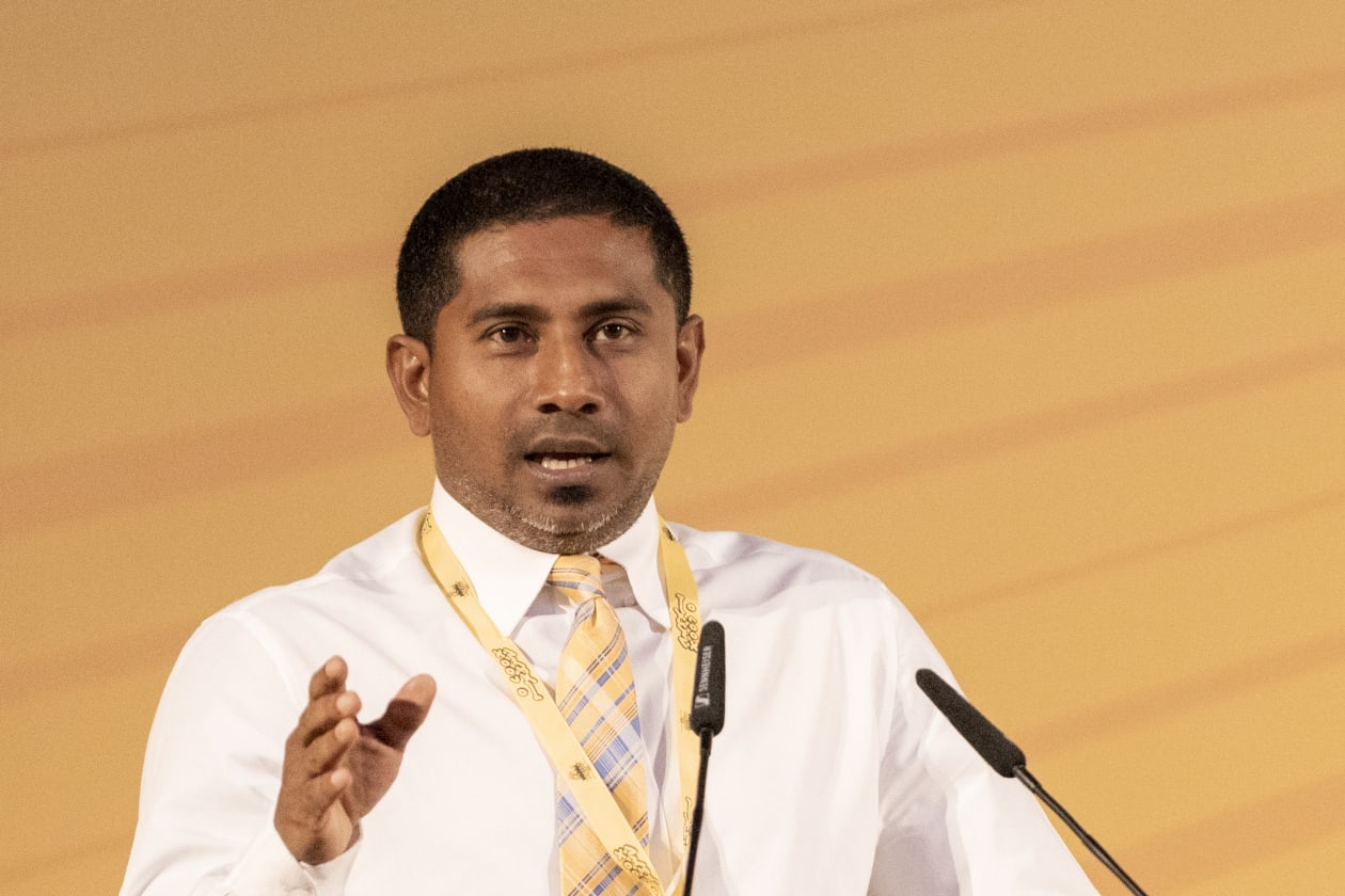 އޮގަސްޓް 21، 2022 - އެމްޑީޕީގެ 4 ވަނަ ކޮންގްރެސްގެ ތެރެއިން. ކޮންގްރެސްގެ ފުރަތަމަ ދުވަހު މިނިސްޓްރީތަކުން ޕްރެސެންޓޭޝަންތަށް ހުށަހެޅުމުގެ ތެރެއިން. ޔޫތު މިނިސްޓަރ އަހުމަދު މަހްލޫފު --- ފޮޓޯ؛ މުހައްމަދު ޝާބިން | އަދަދު