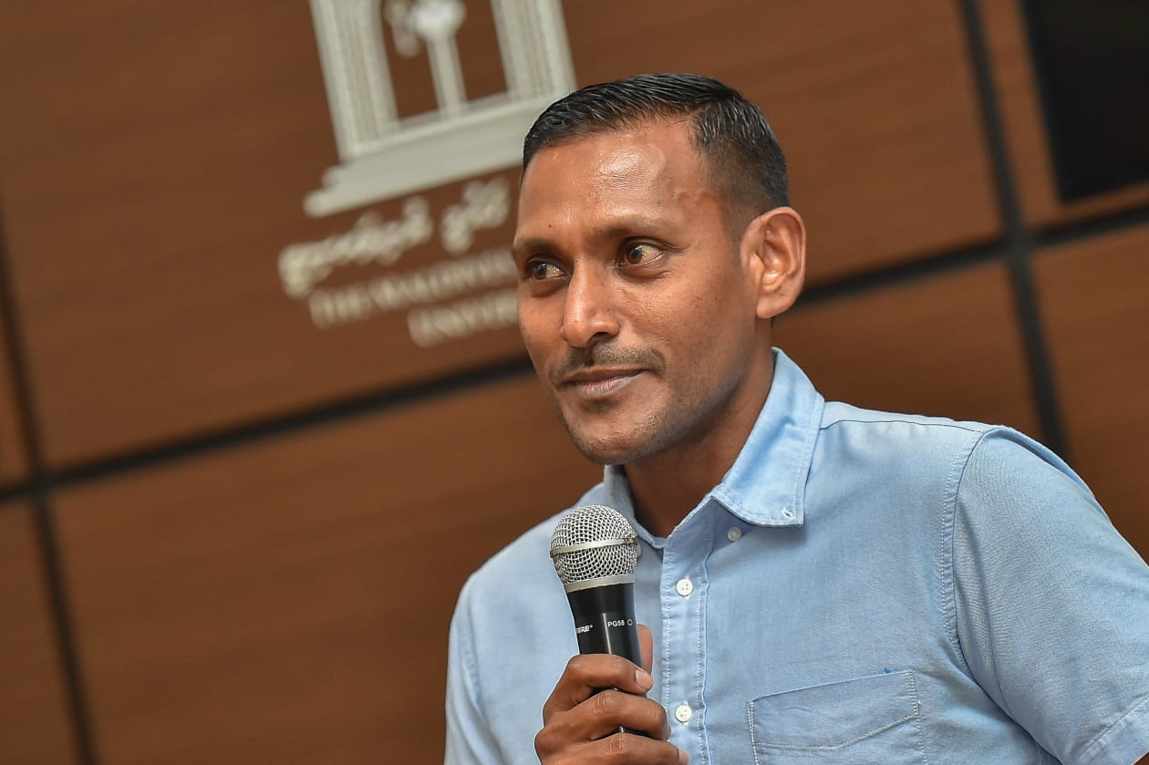 ޓީއެފްޖީއަކީ ރާއްޖޭގެ ރަނިން އިވެންޓްތަކަށް ފެޝަން ގެނުވި ބަޔެކެވެ. ރާއްޖެއަށް ޓައިމިން ޓެކްނޮލޮޖީ ގެނައި ޓީއެފްޖީން 2013 ވަނަ އަހަރު ބޭއްވި އެންމެ ފުރަތަމަ ލޯންގް ރަންގަ އެވެ. ހަމަ އެހެންމެ ދުވުން ފުރިހަމަކުރާ ކޮންމެ މީހަކަށް މެޑަލްދީ، އެންމެ މަޑުން ދުވާ މީހާ އަށް ވެސް ރޭހެއް ފުރިހަމަކުރެވުމުގެ އިހުސާސްކޮށްދިނީ ވެސް ހަމަ ޓީއެފްޖީންނެވެ. --- ފޮޓޯ؛ މުހައްމަދ ޝާބިން / އަދަދު