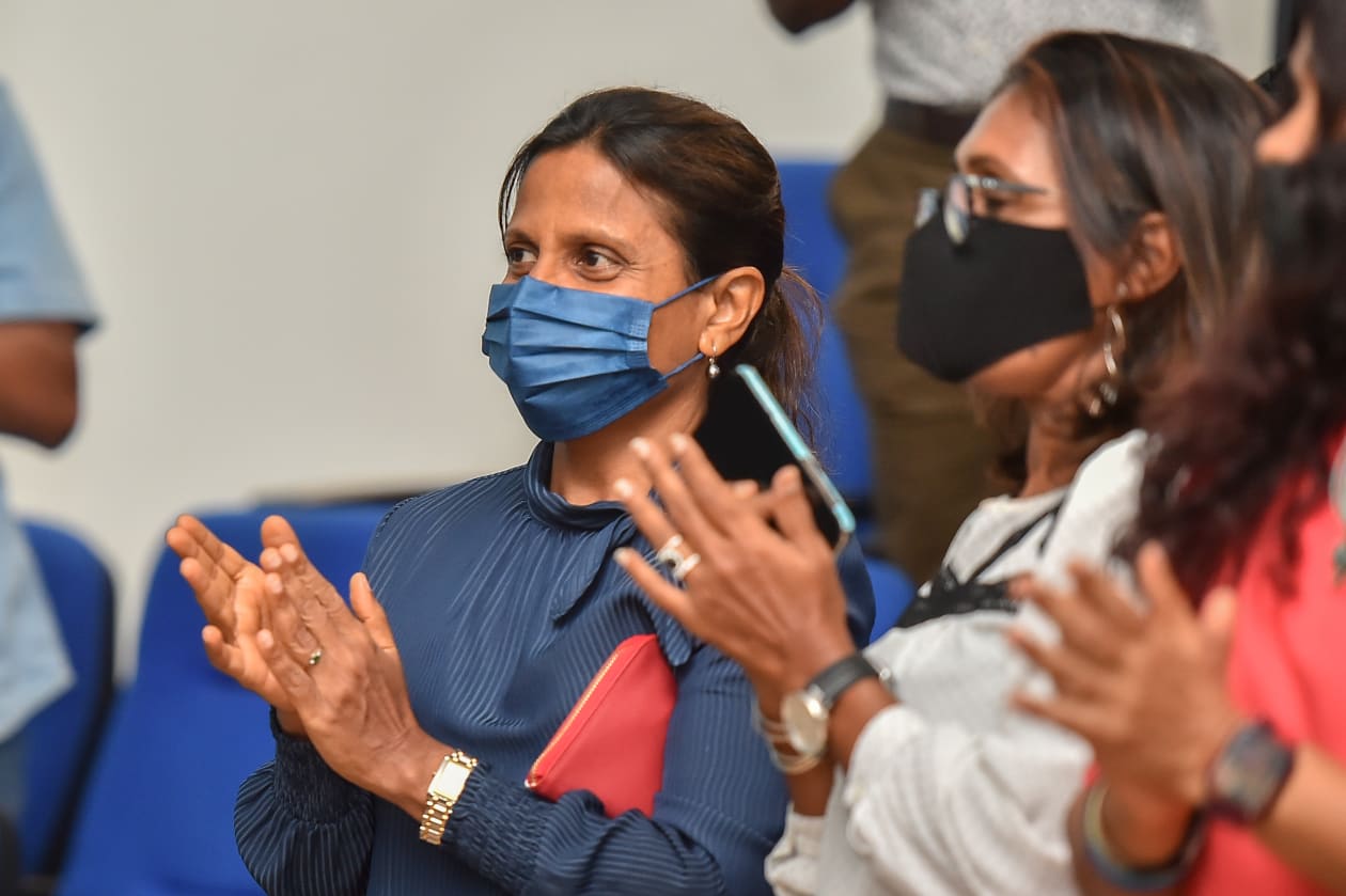 ޓީއެފްޖީއަކީ ރާއްޖޭގެ ރަނިން އިވެންޓްތަކަށް ފެޝަން ގެނުވި ބަޔެކެވެ. ރާއްޖެއަށް ޓައިމިން ޓެކްނޮލޮޖީ ގެނައި ޓީއެފްޖީން 2013 ވަނަ އަހަރު ބޭއްވި އެންމެ ފުރަތަމަ ލޯންގް ރަންގަ އެވެ. ހަމަ އެހެންމެ ދުވުން ފުރިހަމަކުރާ ކޮންމެ މީހަކަށް މެޑަލްދީ، އެންމެ މަޑުން ދުވާ މީހާ އަށް ވެސް ރޭހެއް ފުރިހަމަކުރެވުމުގެ އިހުސާސްކޮށްދިނީ ވެސް ހަމަ ޓީއެފްޖީންނެވެ. --- ފޮޓޯ؛ މުހައްމަދ ޝާބިން / އަދަދު