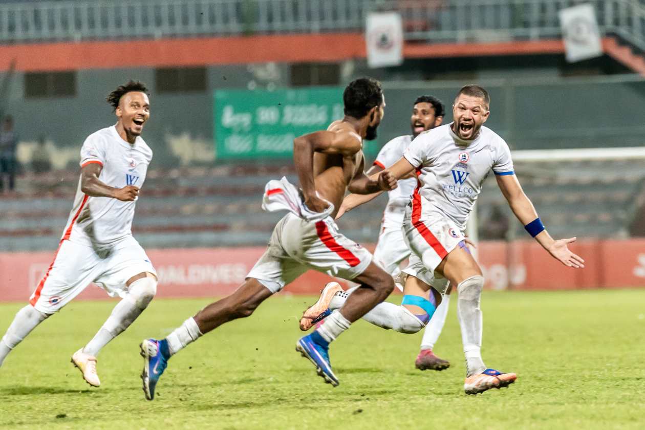 MALE, Maldives (February 25): Odi Sports Club has secured its first-ever President’s Cup title after a 5-4 penalty shootout victory over Maziya Sports and Recreation, following a 1-1 draw in regular time. Odi makes history as the first team to achieve such a feat in their debut season in the top flight. --- Photo: Raif Yoosuf / Adhadhu Sports