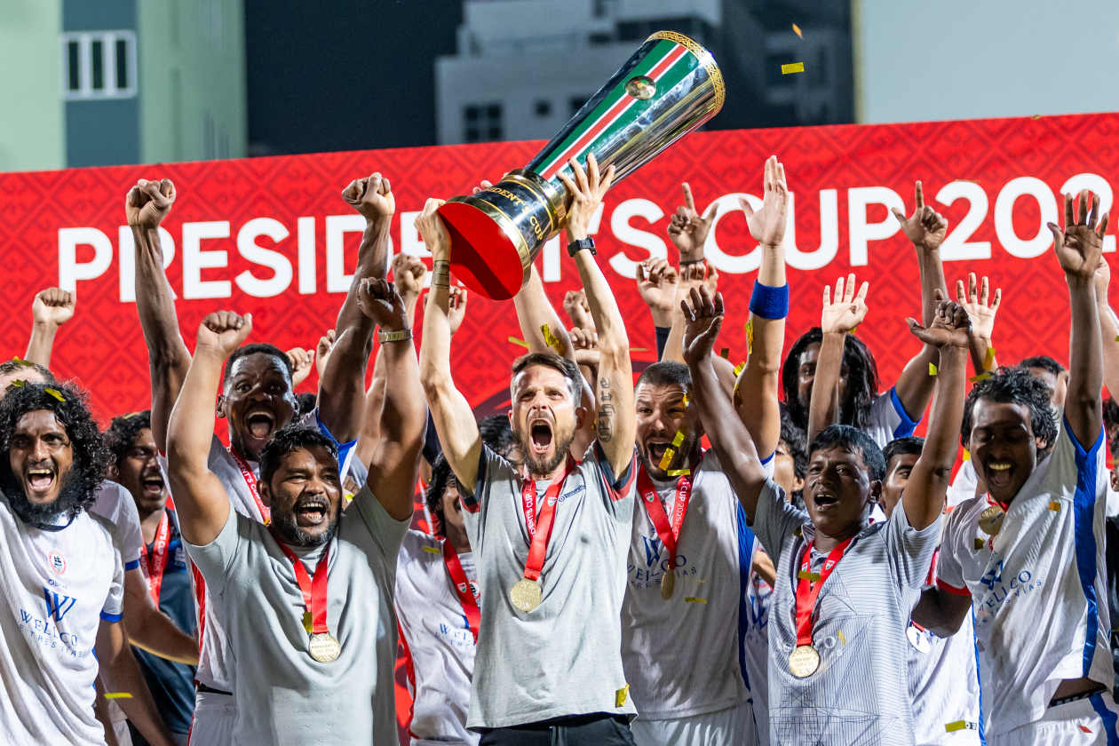 MALE, Maldives (February 25): Odi Sports Club has secured its first-ever President’s Cup title after a 5-4 penalty shootout victory over Maziya Sports and Recreation, following a 1-1 draw in regular time. Odi makes history as the first team to achieve such a feat in their debut season in the top flight. --- Photo: Raif Yoosuf / Adhadhu Sports