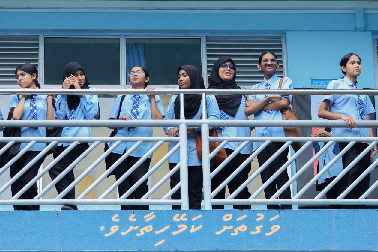 ފޮޓޯ: ފުރަތަމަ ސެމިސްޓާގެ ކިޔެވުން ނިމި ދަރިވަރުން ޗުއްޓީއަށް