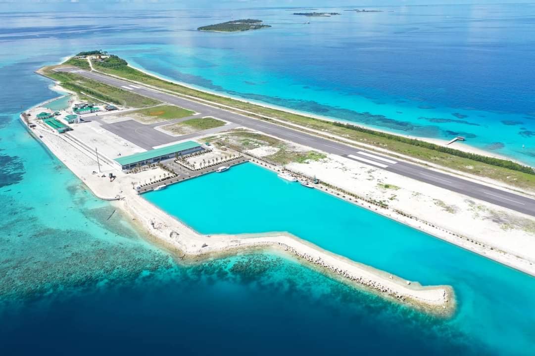 ފޮޓޯ: މަޑިވަރު އެއާޕޯޓަށް ޓެސްޓް ފްލައިޓް ޖެއްސުން.
