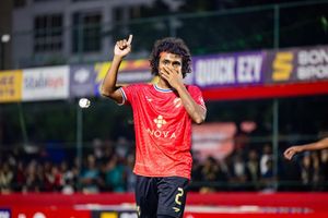 ކުޑަހުވަދޫން ތަށި ދިފާއުކުރަން މާއެނބޫދޫއާ ދެކޮޅަށް