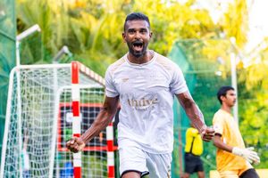 އަރި ޒޯނުން ފައިނަލުގެ ފުރަތަމަ ޖާގަ ކޮންރެޑަށް 