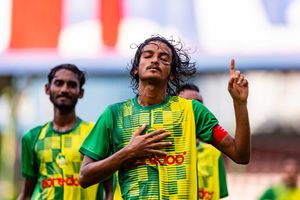 ފަހު ވަގުތު ގޯލު ޖަހައި މާޒިޔާ އިން ގްރީންއާ އެއްވަރު