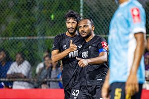 ކާށިދޫން މާފުށި ކައިރިިން ބަދަލުހިފިއިރު، އޭދަފުށްޓަށް މޮޅެއް