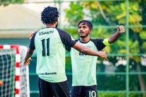 ޕެނަލްޓީ ޖަހައިގެން ލިލީ ބީޗް ބަލިކޮށް ބާސެލޯ ފައިނަލަށް 