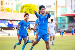 ޕާކިސްތާން ކަޓައި، އިންޑިއާ އާއި ބަންގްލަދޭޝް ސެމީ އަށް 