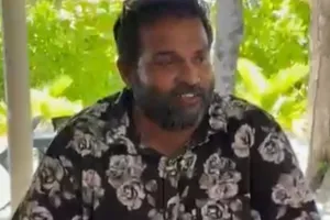 ވާޑުގެ ނަން އަނބުރާ ގެންގޮސް، މީކާއިލަށް ތާއީދުކޮށްފި