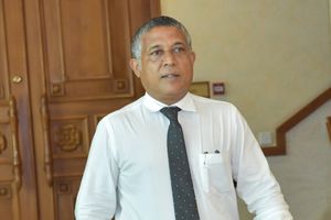 މަޝްރޫއުތަކުގައި މައްސަލަތަކެއް، ވަޒީރު އައްޑުއަށް ބަދަލުވަނީ