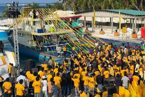 ހުލާސާކޮށް އިއްޔެ: އެމްޑީޕީގެ މެމްބަރުން ވަކިކުރާތީ ކަންބޮޑުވުން