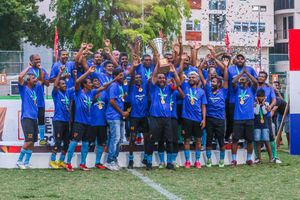 ހުޅުމާލެ ވެޓެރަންސް އިން އެފްއޭއެމް ވެޓެރަންސް ލީގުގެ ތަށި މިލްކުކޮށްފި