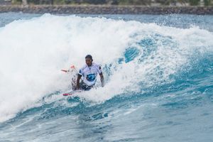 Fierce competition on Day 2 at "Visit Maldives Pro 2023"