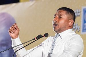 ސަރުކާރުގެ އިސް މަގާމެއް ލިބުމުން މަހްލޫފް އެމްޑީޕީން ވަކިވެއްޖެ