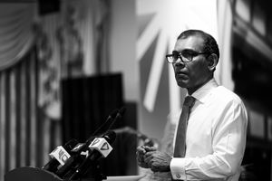 ރަޝިއާގެ ފާޑުކިޔުން އަމާޒުވުމުން ނަޝީދު މައާފަށް އެދިއްޖެ