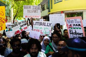 "އިޒްރޭލު ޕާސްޕޯޓު މައްސަލައިގައި ފިޔަވަޅު އަޅަން ފަސްނުޖެހޭނަން"