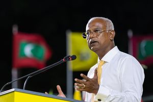 Solih submits candidacy papers for election