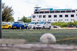 އެފްއޭއެމްގެ ދަރަނި ރީސްޓްރަކްޗާކުރުން މެންޑޭޓްގައި ހިމެނޭ