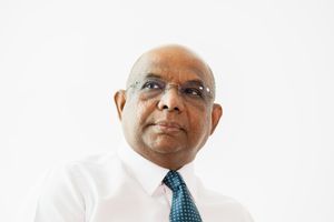 ސަރުކާރުގެ ވަޒީފާއަށް އެކަނި ބަރޯސާކޮށްގެން ރައްޔިތުން ނިކަމެތިކޮށްލައިފި: ޝާހިދު