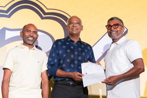 އިލްހާމް އެމްޑީޕީއަށް ބަދަލުވެއްޖެ
