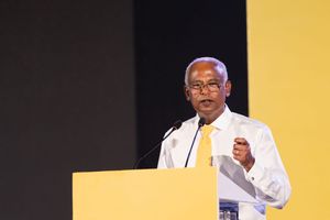 ކުދިޕާޓީތަކާ އެކު އަދިވެސް އެބަ މަޝްވަރާކުރަން: ރައީސް