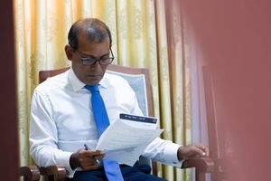 ނަޝީދުގެ ބަރުލަމާނީ ކަރުދާހުގައި ގައި ވެސް ވޯޓުން ހޮވާ ރައީސެއް