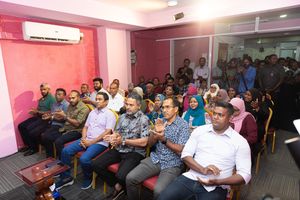އިންޒާރަށް ފަހު ޔާމީން ހިމޭން ވެއްޖެ