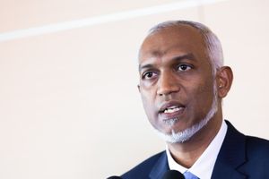 މުސާރަ ބޮޑުކުރަނީ މަޝްވަރާނުކޮށް، އިތުރުވާބައި ނުނަގާނަން: ރައީސް