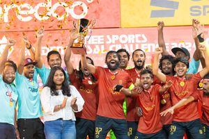 ކެނދިކުޅުދޫ، ދިއްދޫ އަދި ނައިވާދޫ އަށް އަތޮޅު ޗެމްޕިއަންކަން 