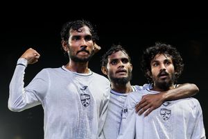 އަލިފުށި ބަލިކޮށް އިނގުރައިދޫ އަތޮޅު ފައިނަލަށް