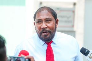 ރުފިޔާއިން ސާވިސް ޗާޖު ދިނުމަކީ ގާނޫނީ ކުށެއް: ގާސިމް 