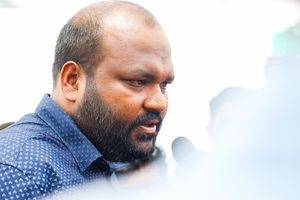 ރައީސް ވައްކަން ކުރި ކަމަށް ދެއްކި ވާހަކައަކީ ސްމޯކްސްކްރީންއެއް
