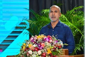 އައްޑޫގައި އެހެން ދީނެއްގެ ޝިއާރެއް ފާޅުކުރި މައްސަލަ ފުލުހަށް 