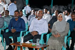 ހުލާސާކޮށް އިއްޔެ: މުއިއްޒުގެ މައްޗަށް ކުރެވޭ ބޮޑު ތުހުމަތު