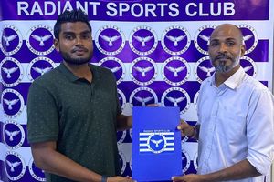 ރޭޑިއަންޓްގެ ކޯޗަކަށް ސޮބާ ހަަމަޖައްސައިފި 