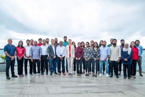 އިނގިރޭސި ހައި ކޮމިޝަނަރު ރާއްޖޭގެ ކޮންޓިންޖެންޓާ ބައްދަލުކޮށްފި