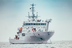 Chinese research vessel departs Male' for EEZ boundary