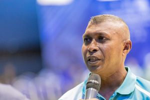 ފައްލޯ ދެކޭގޮތުގައި ވެމްކޯ އަށް ތަށި ލިބުނީ ތަޖުރިބާގެ ތަފާތުން
