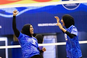 ޕޮލިސް ކްލަބާއި ވޮލީބޯލް އެކަޑަމީ ސެމީ ފައިނަލަށް 
