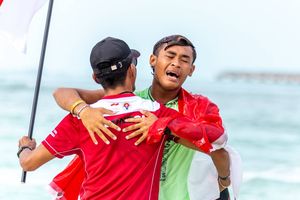 Mirai and Pajar claim the Asian Surfing title